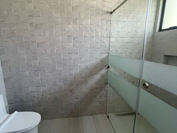VENTA CASAS CON ACABADOS DE LUJO TUMBACO - HILACRIL - HOME REALTORS