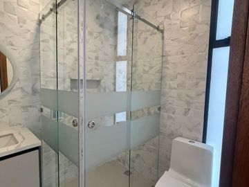 VENTA CASAS CON ACABADOS DE LUJO TUMBACO - HILACRIL - HOME REALTORS