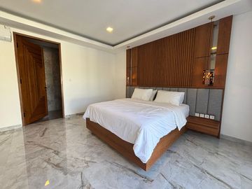 Brand new 4 bedrooms villa di ocean Blue kutuh Nusa dua