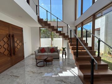 Brand new 4 bedrooms villa di ocean Blue kutuh Nusa dua
