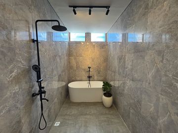 Brand new 4 bedrooms villa di ocean Blue kutuh Nusa dua