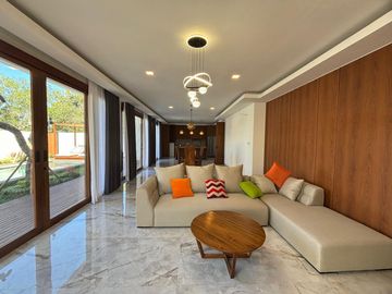 Brand new 4 bedrooms villa di ocean Blue kutuh Nusa dua