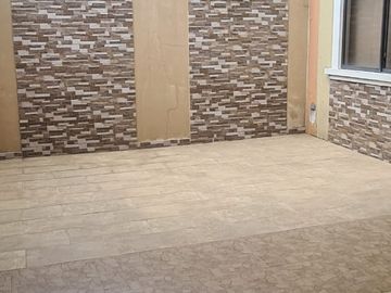 En venta casa remodelada en La Joya Etapa Platino, Av. leon Febres Cordero