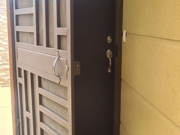 En venta casa remodelada en La Joya Etapa Platino, Av. leon Febres Cordero