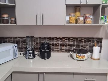 En venta casa remodelada en La Joya Etapa Platino, Av. leon Febres Cordero