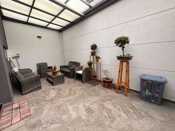 Casa de Venta en Santa Lucia Norte de Quito