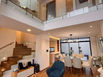 Casa de Venta en Santa Lucia Norte de Quito