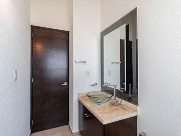 PENTHOSUE EN VENTA AL SUR DE CUERNAVACA CON ALBERCA