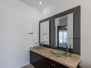 PENTHOSUE EN VENTA AL SUR DE CUERNAVACA CON ALBERCA