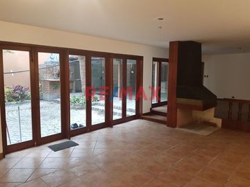 Vendo Casa En Surco Límite Con Miraflores