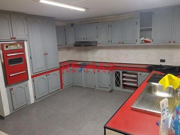Vendo Casa En Surco Límite Con Miraflores