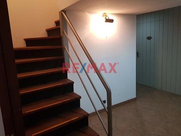 Vendo Casa En Surco Límite Con Miraflores