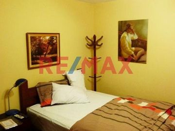 Vendo Casa En Surco Límite Con Miraflores