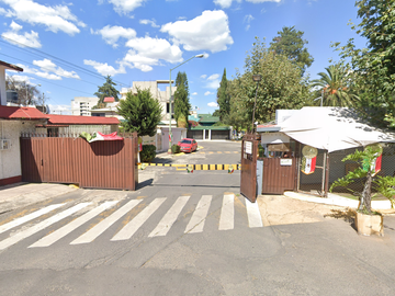 ¡¡Atención Inversionistas!! Venta de Casa en Remate Bancario, Col. Club De Golf México, CDMX.