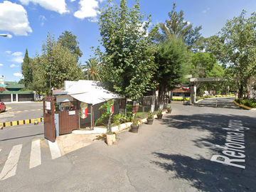 ¡¡Atención Inversionistas!! Venta de Casa en Remate Bancario, Col. Club De Golf México, CDMX.