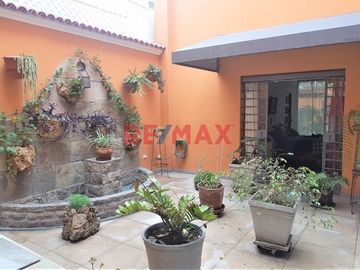 Vendo Casa En San Antonio, Miraflores,