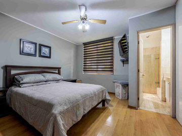 BONITO TRIPLEX UBICADO CERCA AL POLO SURCO