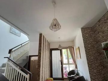 Rumah Murah Dekat Gayungsari Masjid Agung Ketintang Semi Furnish