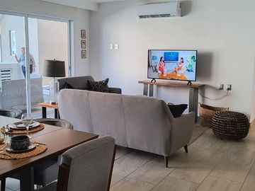 Departamento de tres recamaras en venta a tan solo unos pasos de la playa