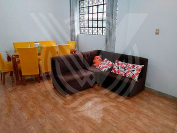 OPORTUNIDAD: SE VENDE DEPARTAMENTO EN LINCE PRIMER PISO-IDEAL PARA RESTAURANTE O TIENDA