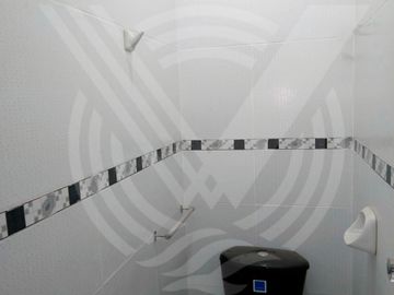 OPORTUNIDAD: SE VENDE DEPARTAMENTO EN LINCE PRIMER PISO-IDEAL PARA RESTAURANTE O TIENDA