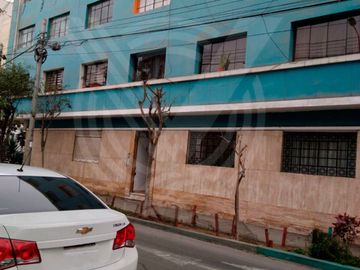 OPORTUNIDAD: SE VENDE DEPARTAMENTO EN LINCE PRIMER PISO-IDEAL PARA RESTAURANTE O TIENDA