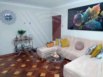 DEPARTAMENTO RECIEN  REMODELADO EN SAN ISIDRO-PRIMER PISO (Cerca de La Bombonniere)
