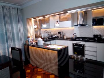 DEPARTAMENTO RECIEN  REMODELADO EN SAN ISIDRO-PRIMER PISO (Cerca de La Bombonniere)