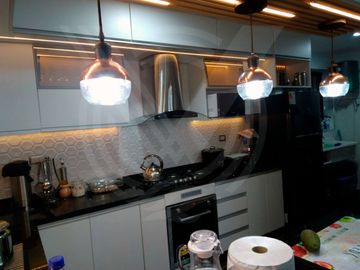 DEPARTAMENTO RECIEN  REMODELADO EN SAN ISIDRO-PRIMER PISO (Cerca de La Bombonniere)