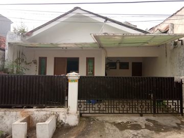 DIJUAL RUMAH JL .PONDOK PINANG KEBAYORAN LAMA  JAKARTA SELATAN