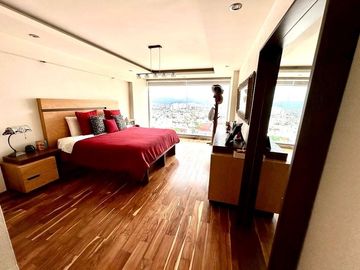 Hermosa casa en Cumbres del Lago