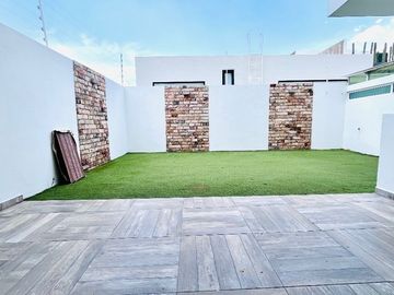 Casa de autor en la Ceiba, Zibatá