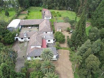 Vendo Hacienda de 44.600M2, Av. General Rumiñahui, Sangulqui, Industrial y urbanol