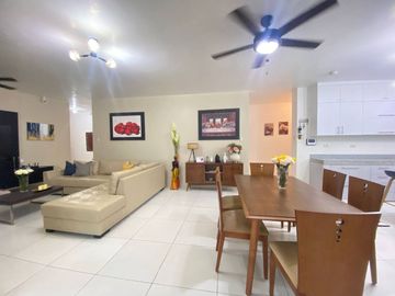 casa de venta en manta zona sur santa martha