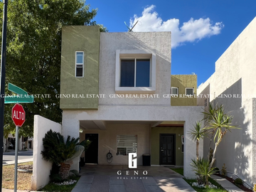 CASA EN VENTA EN VALLE ESCONDIDO EN ESQUINA