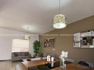 CASA EN VENTA EN VALLE ESCONDIDO EN ESQUINA