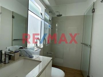 VENDO DUPLEX ACOGEDOR EN MIRAFLORES