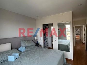 VENDO DUPLEX ACOGEDOR EN MIRAFLORES