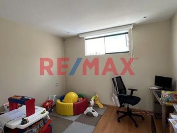 VENDO DUPLEX ACOGEDOR EN MIRAFLORES
