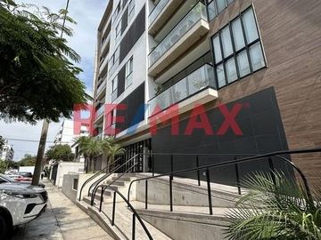 VENDO DUPLEX ACOGEDOR EN MIRAFLORES