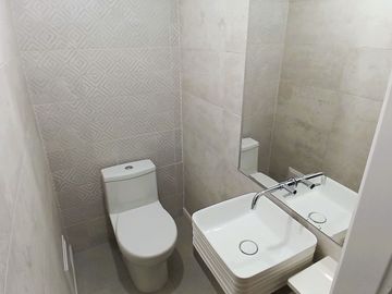 DEPARTAMENTO DE ESTRENO 2D VISTA EXTERIOR – MONTERRICO (SURCO)