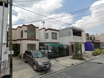 CASA EN PIEDRAS NEGRAS, MIRAVISTA, GENERAL ESCOBEDO, NUEVO LEON. ¡CASA EN REMATE!