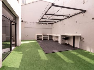 VENTA DE OPORTUNIDAD: DEPARTAMENTO REMODELADO en Urb. Jardines del Batan., El Batán Quito, Ecuador