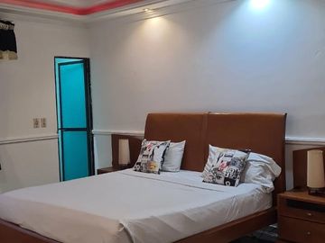 VENTA DE CASA EN MELGAR CON RENTA