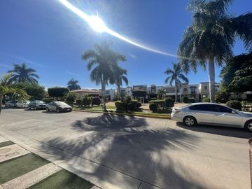 CASA EN VENTA EN CULIACAN PRIVADA ZONA NORTE PORTALEGRE