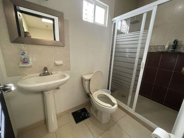 CASA EN VENTA EN CULIACAN PRIVADA ZONA NORTE PORTALEGRE