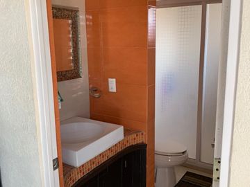 CASA AMUEBLADA EN RENTA VILLAS DEL CAMPO CALIMAYA