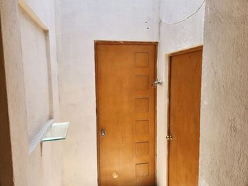 Venta de casa en el Cerrito cerca del Tepetate.