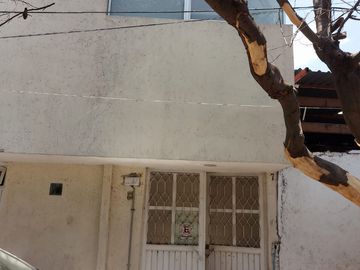 Venta de casa en el Cerrito cerca del Tepetate.