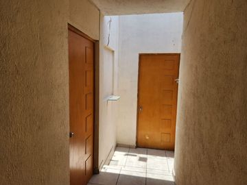 Venta de casa en el Cerrito cerca del Tepetate.